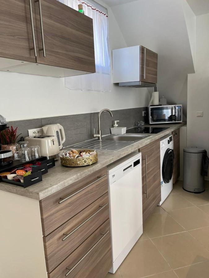 Keys&Home L'Escapade Parisienne - T2 Cosy & Confort Le Raincy Екстериор снимка